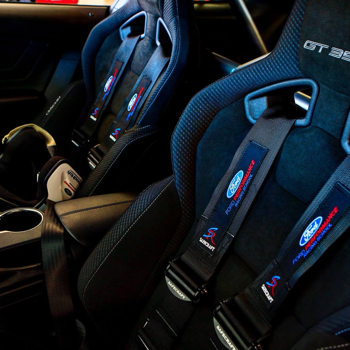 recaroauto's tweet photo. Performance, safety and comfort comes standard from @recarousa RECARO Automotive — at @FordPerformance Racing School in and out of the classroom.
#RECAROautomotive 
#performancedriving
#fordperformanceracingschool
#fpracingschool
. https://t.co/qQLh8dfjqc