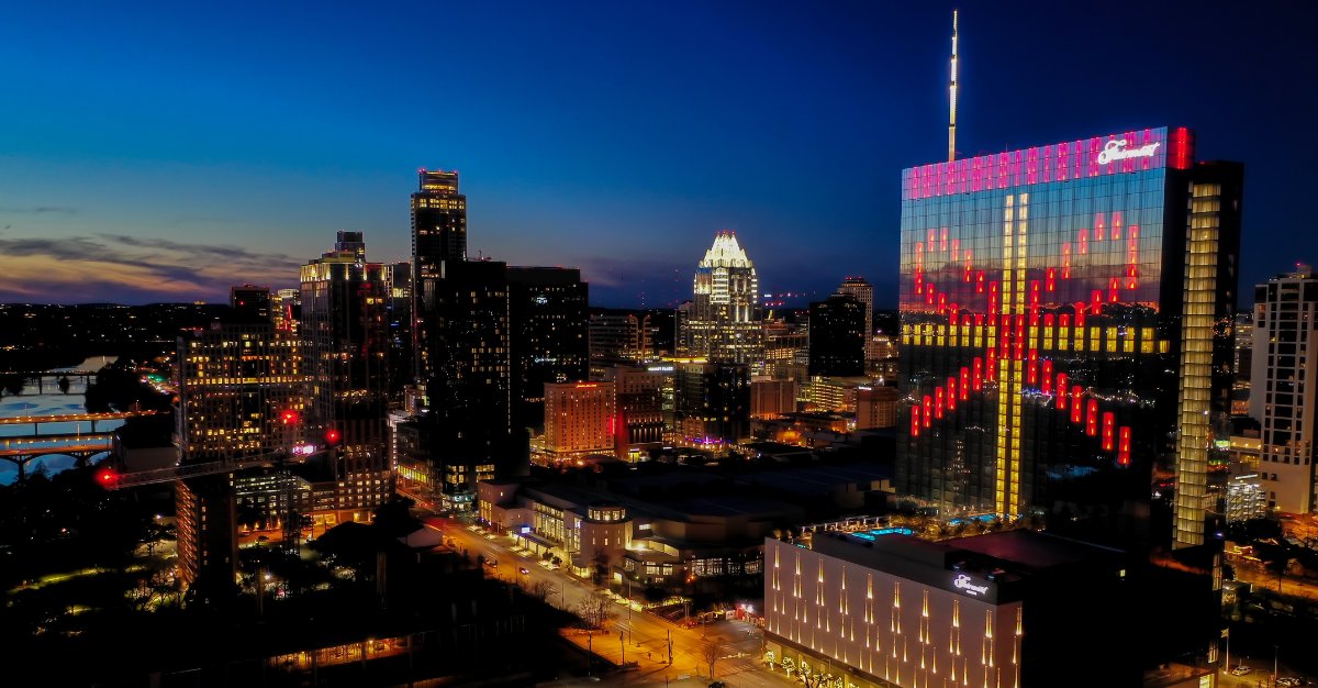 Promo Alert: Getaway savings are here for Black Friday @FairmontATX. Learn more: cmap.it/35Ue8E9