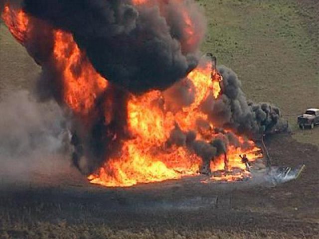 Explosion Hits Gas Pipelines In Bayelsa | Sahara Reporters bit.ly/3frNYMi