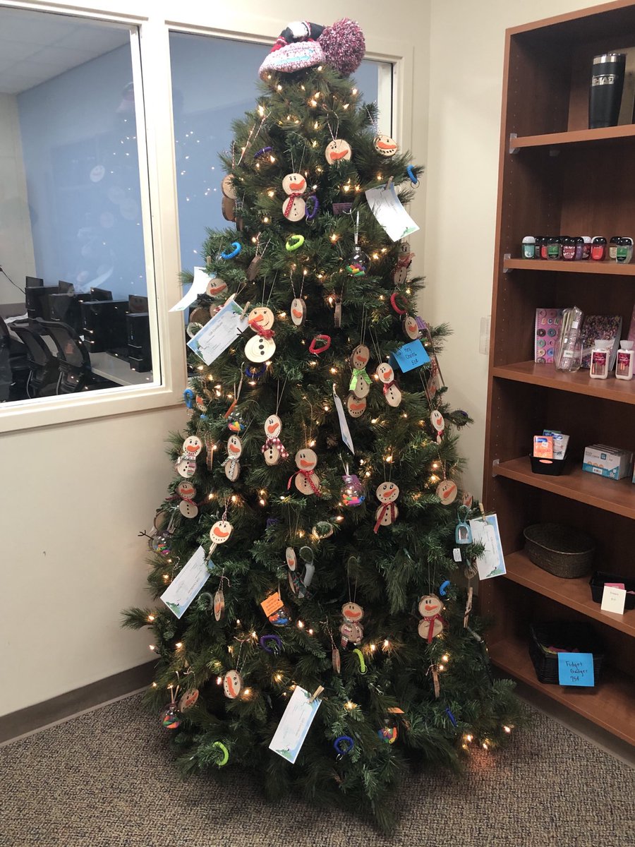 MECTCBEST's tweet photo. The This &amp; That Christmas tree has something for everyone. https://t.co/S0qtitAsV3