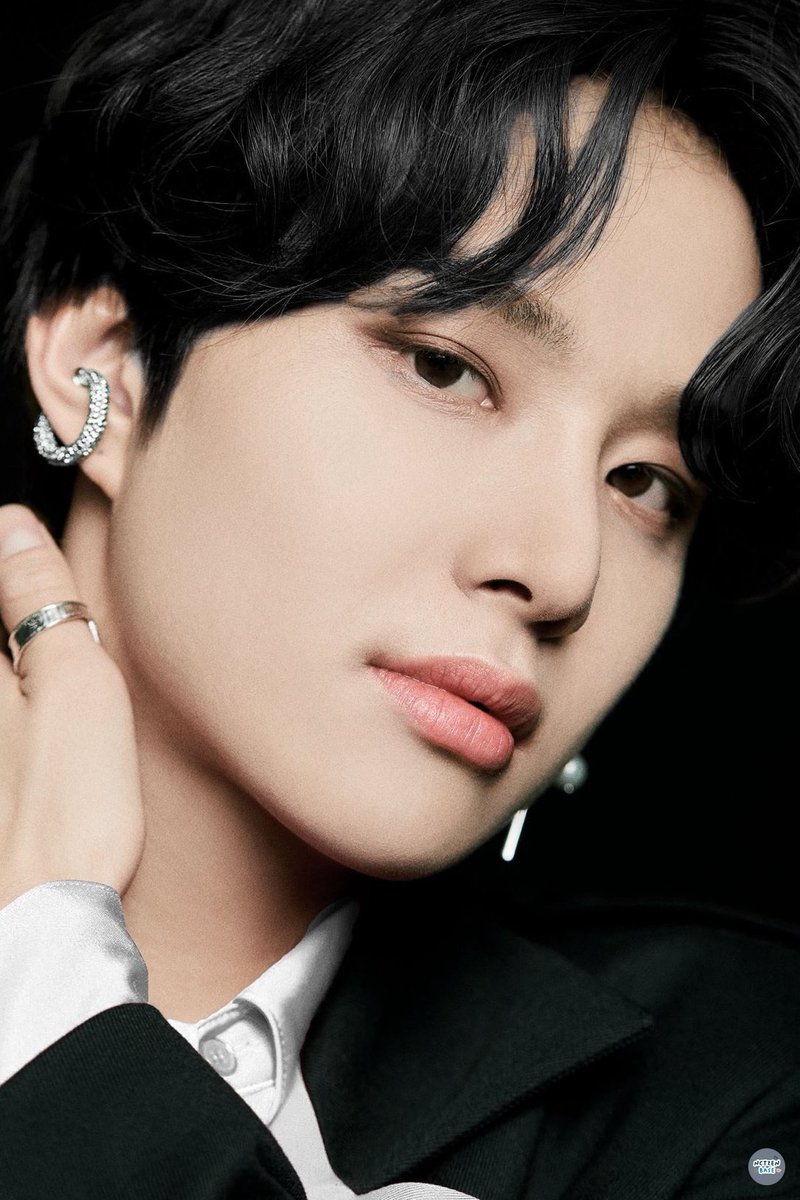 JUNGWOO
