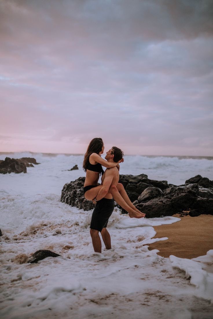 berejimenez41's tweet photo. @darianrojascc Obvio no están en la playa pero algo así Jsjsj 🥴 https://t.co/V2O4F8vOiI