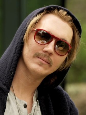 Also, a unique thought is that Edward's actual incognito persona could look and feel very similar to the Unabomber's sketch. More private and reclusive, quiet and suspicious. I definitely could see them drawing from that for when he's out of the Riddler disguise.