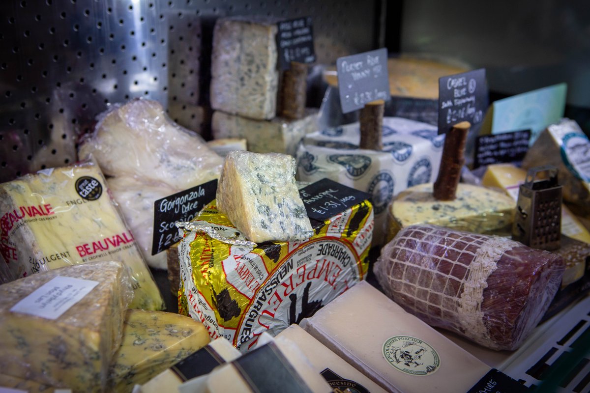 DenbighshireCC's tweet photo. Here is a first in a series of case studies featuring some of our local businesses, as part of our Winter Shopping campaign. This feature is on the Little Cheesemonger shop in Rhuddlan. #lovelivelocal #wintershoppingindenbighshire

https://t.co/KdBTpHJyJ4 https://t.co/Uxq6Fk9Q8m