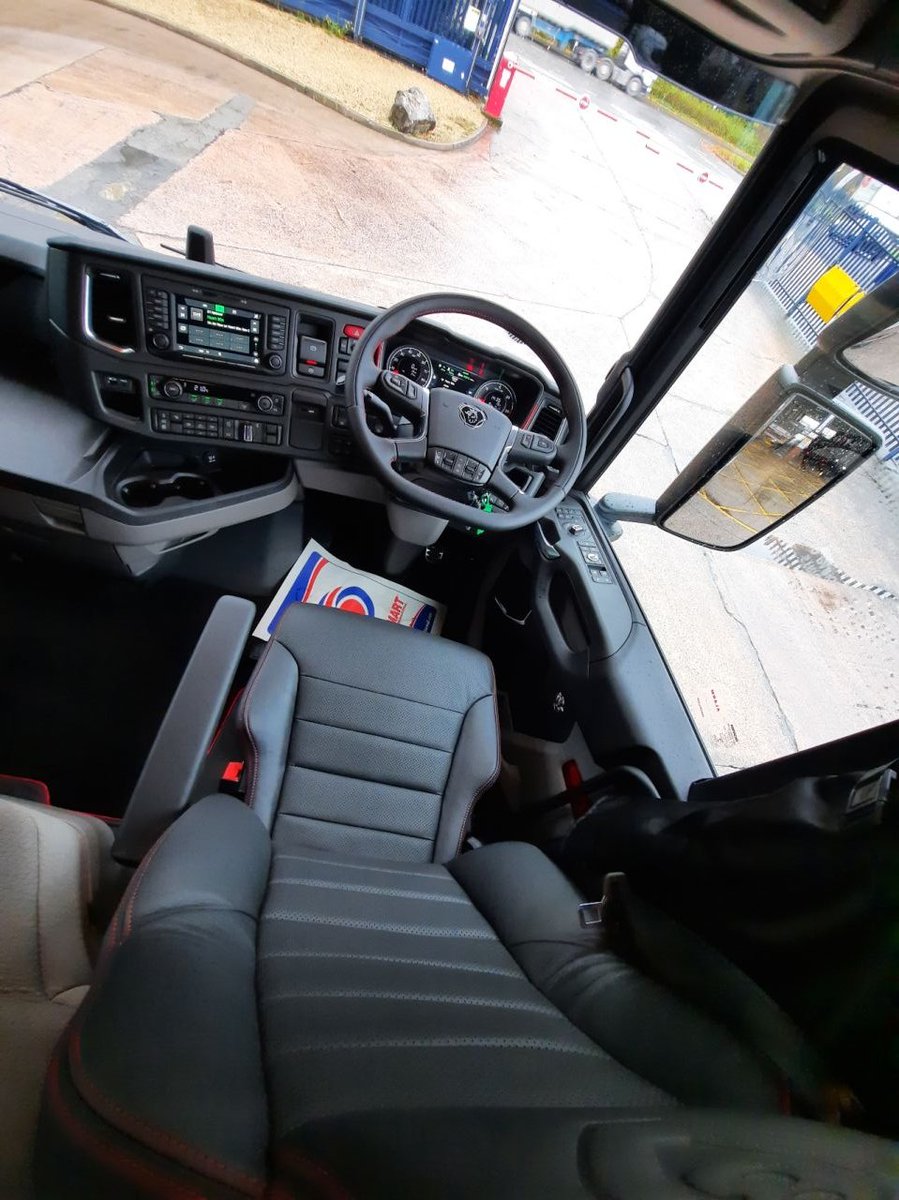 keltruck's tweet photo. New @EnablelinkLtd #Scania 730S #V8 #SuppliedByKeltruck.
#Enablelink #MTTransport #Coseley #Bilston #BlackCountry #WestMidlands #WestMids #WV14 ๐ด๓ ง๓ ข๓ ฅ๓ ฎ๓ ง๓ ฟ https://t.co/pzAz3NiHbT
#ScaniaV8 #KingOfTheRoad
๐๐ป @TonyBiddlestone
Spec & order your new #Scania at https://t.co/1PS9MXnyNX https://t.co/074WJlZNYH