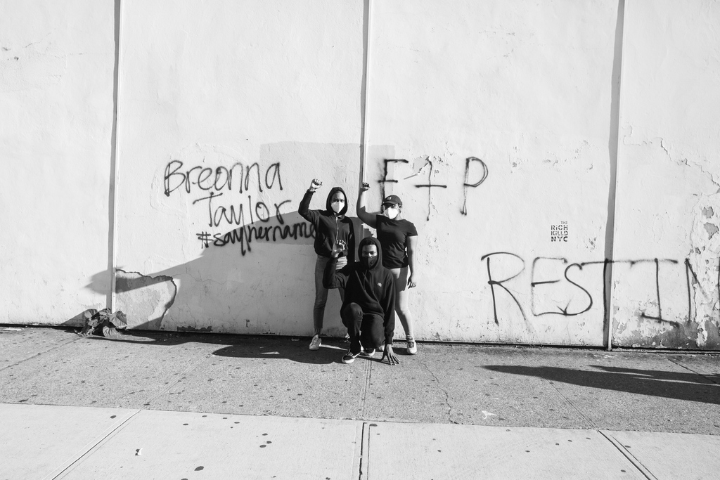 Foam Magazine tweet media