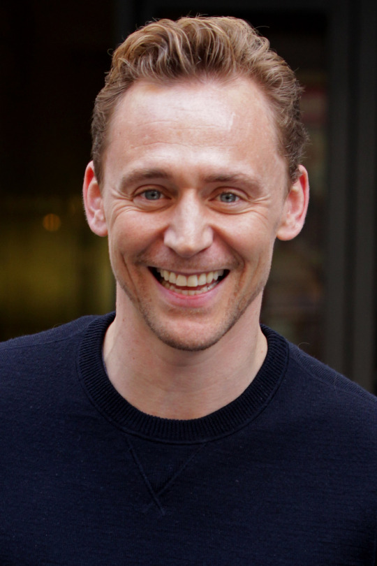 jakelinesanders's tweet photo. My fav numbers are from his birthday: 09/02/1981.
#TomHiddleston #HiddlesNumbers @HiddlestonSpam https://t.co/YBEs3Qv7D5