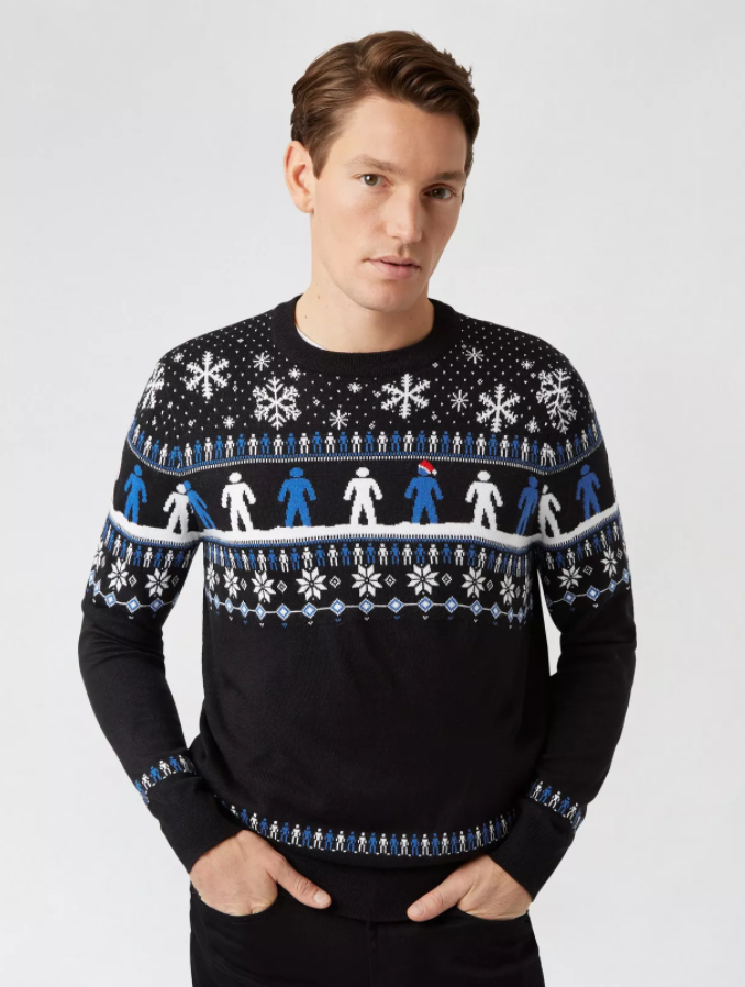 ProstateUK's tweet photo. Our Christmas jumper is back! 🎉  

With every purchase of this jumper, @Burton_Menswear will donate £5 to help us stop prostate cancer, so you can:

🎄 Raise awareness
🎄 Get into the Christmas spirit
🎄 Look amazing

Get yours here: https://t.co/aw2iKNzy5p

#MenWeAreWithYou 💙 https://t.co/xk4i7tvnoE
