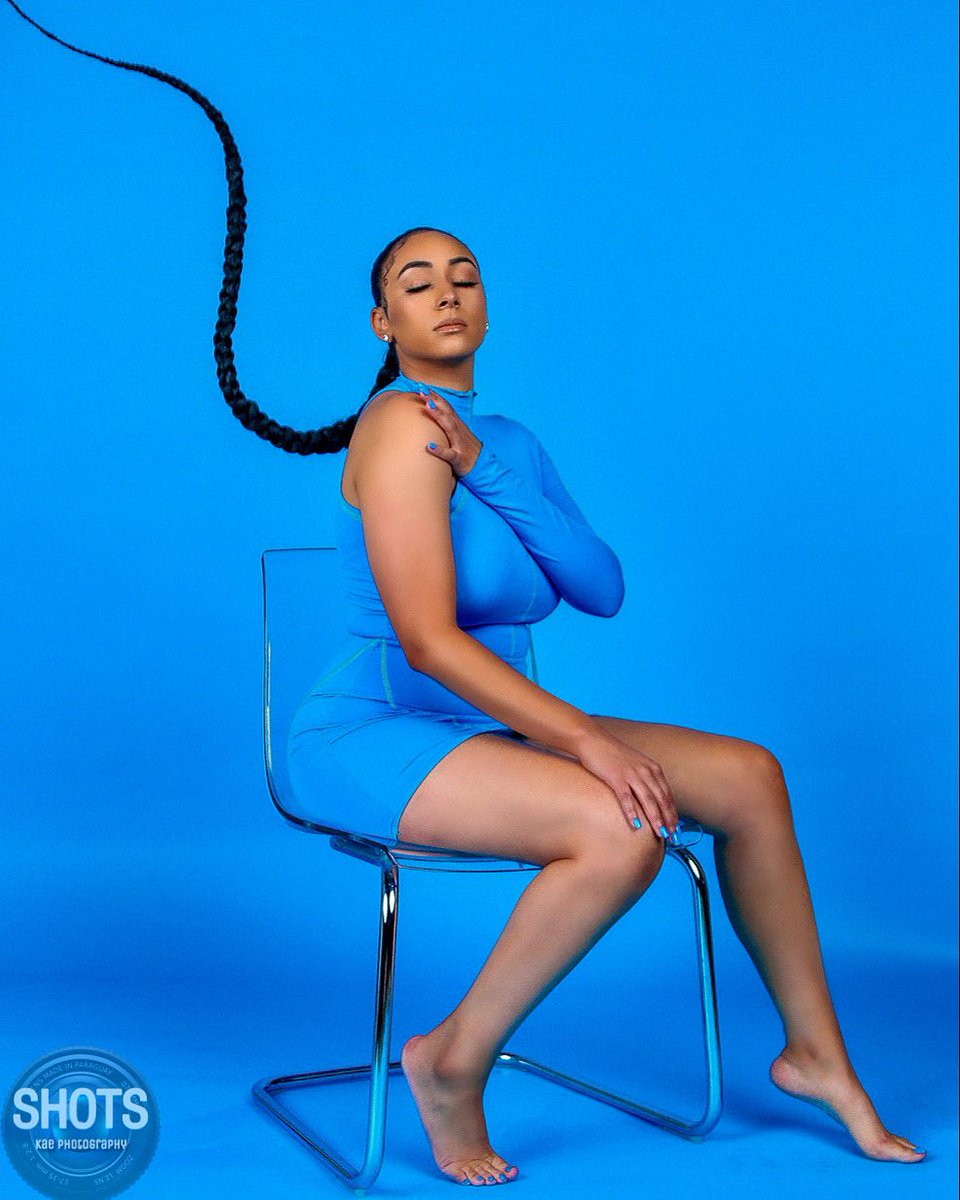 shotsbykae's tweet image. Floating in the Blue💙
ft. @danieledixon