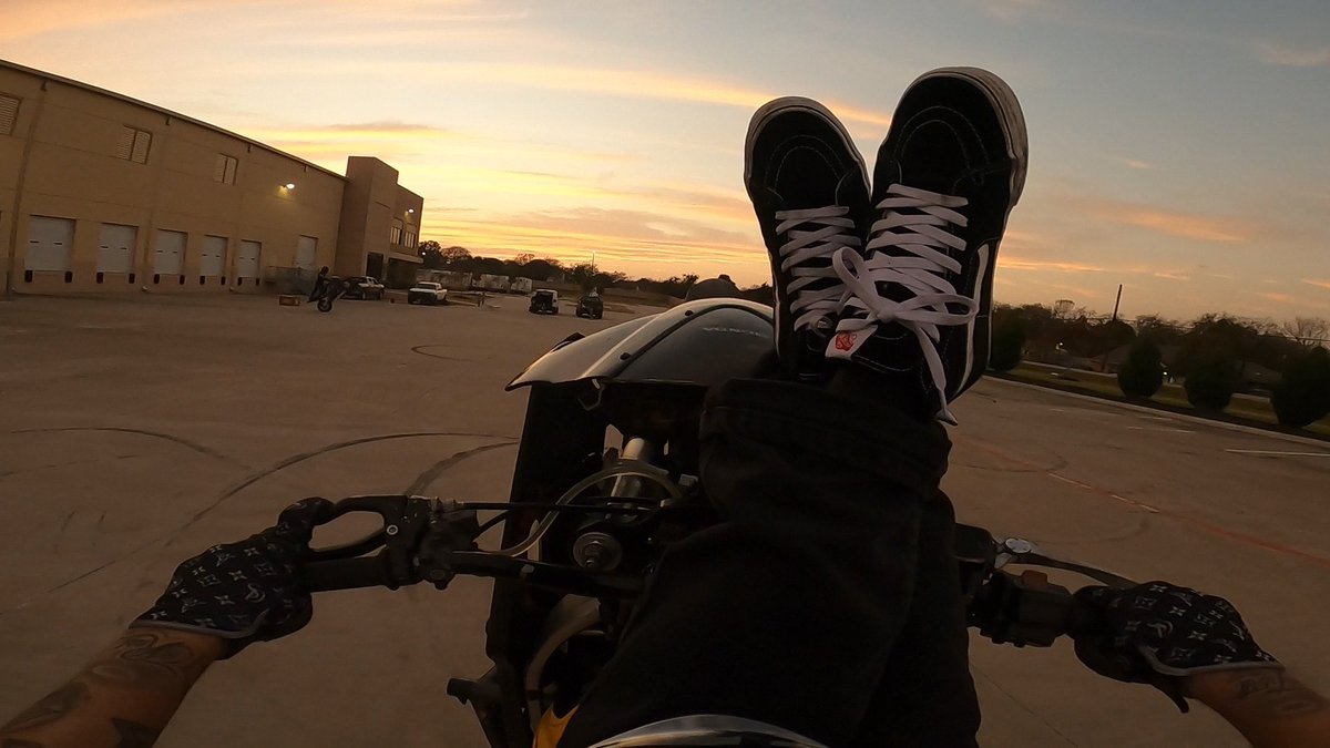 OfficialGageC's tweet photo. Live life on the edge. You’d be surprised how far it takes you https://t.co/HF49uklYKv