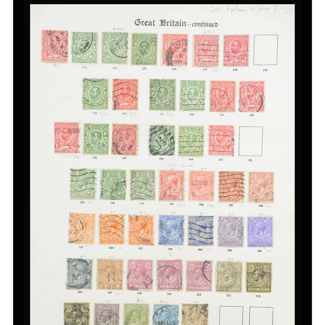 SMITSPHILATELY1's tweet photo. #GreatBritainstamps 1887-1935, 750 euro. #frimärke #unique #greatcollection #briefmarkensammlung #sellospostales #филателиядорогоехобби #маркивеликобритании #francobolliitaly #sellospostales #sellstamps #stampex #stampstellhistory #stampauction #postzegelveiling https://t.co/EHKwlqVoiF