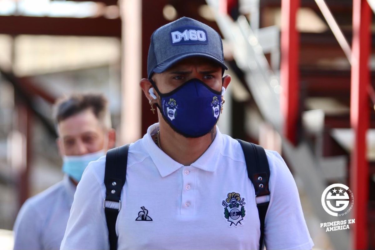 loboshop's tweet photo. 🧢🐺 ¡Ya se encuentra disponible en el #Loboshop, la gorra #DM60! 🔟 https://t.co/6Dariqy7Pt