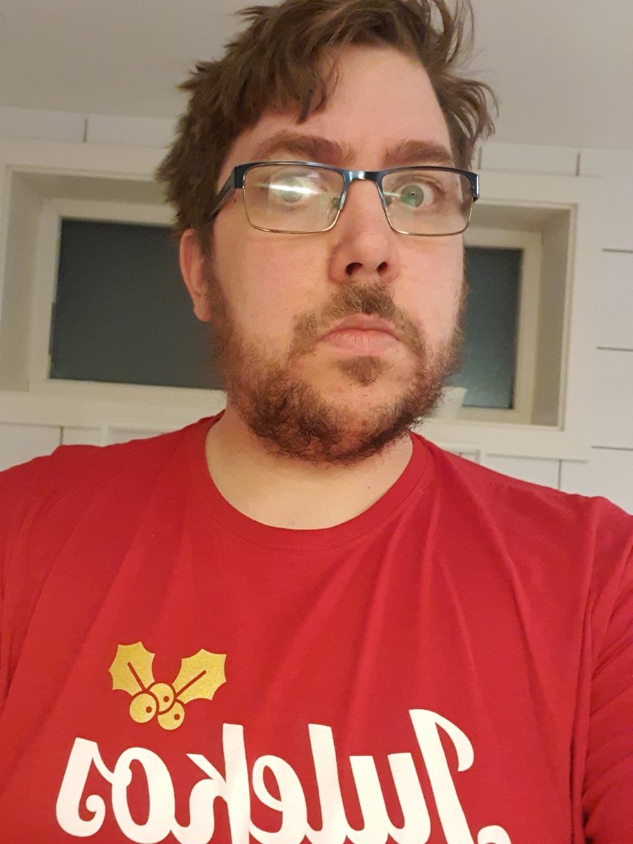 Artful1985's tweet photo. #shamelessselfie #julekos.... https://t.co/Q2wbWQzKDp