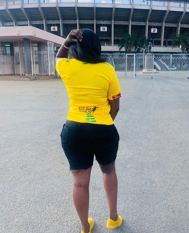 PerfectdesignZW's tweet photo. Yes we here to make sure Warriors supporters are hotly dressed for the next games.
#friendsofthewarriors all the way.
Stay tuned for the final product of Saturday's Photoshoot
@RealTalkFadzie @Mami_Kairo @palnyoni @lifeofahustler7 @AshleyRopafadzo @Lasthonestwoman @crank_ZW https://t.co/lhqnYS9kM7