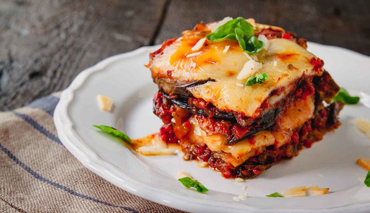 Parmigiana di melanzane,
A typical Italian recipe🇮🇹

Rome, Italy📍

#tuesdayvibe 
#tuesdaymotivations