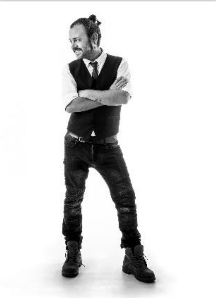 JuanFlrez1's tweet photo. Este jueves, 26/11 /20, estarán en el programa DTP2 - DeTodounPoco - dos de los  componentes del grupo Adrián Murciano y los Perfectos Farsantes, Adrián Murciano Arenal e
 Iván Cueto Riera.
DeTodounPoco de 19 a 21 horas en @ApqRadio 91.5 FM y 106.1 FM
https://t.co/FEy37MzoBf https://t.co/NTFav5ihpu