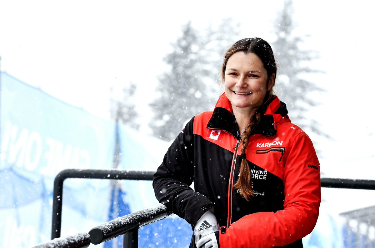 LanettePrediger's tweet photo. This is 9 months #postpartum. Just like riding a bike, right? 🛷❄

Thank you @slidingcentre for the sweet ice as usual!

@BobCANSkel @IBSFsliding @TeamCanada @CSICalgary @KarbonSports #slidelikeamother #fitmom #quixskinz #headfirst #skeletonsport

📸@AlexisGMorris https://t.co/Hbp12sc0Mo