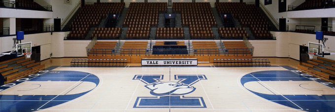 Ty14Hooper's tweet photo. Blessed to receive another Ivy League school offer from Yale University #IvyLeague #Bulldogs🐶 https://t.co/ZbqfK99yBx