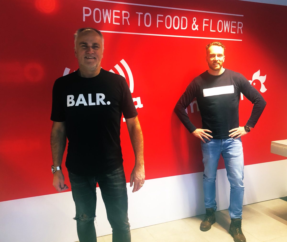 Aadjet's tweet photo. Home sweet home @PaprikaNL @KG_SYSTEMS #Powertofoodandflower @HortiLounge https://t.co/OwYKji2cti