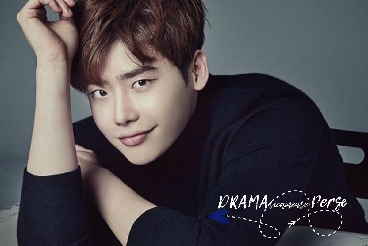 DRAMAPerseViki's tweet photo. #MσʋιҽNҽɯs
L'attore Lee Jong Suk sembra sia in trattative per il sequel del Film "The Witch" dove dovrebbe apparire.
Il genere horror sembra piacergli e sarebbe davvero un #secsy #psycOppa non credete??

Enjoy 🌻
#leejongsuk #TheWitchpart2 #Movie #koreanmovie #koreanactor https://t.co/Af9KjSKx6E