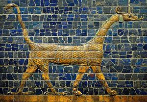 DylanRud98's tweet photo. @RowanGDurrant @Afro_Herper The Mushussu might have been a lizard-like creature, or an early depiction of a dragon. The Ishtar Gate from Babylon shows one off quite nicely. Has a similar astronomical history to the Greek Hydra too! https://t.co/MfcVoke1tV