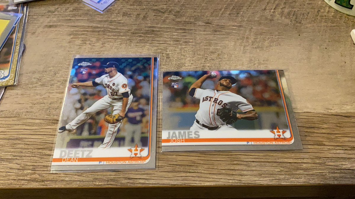 I know I’ve got some DIEHARD Stros fans out there. 2$ Each⁉️ Dean Deetz/Josh James Topps Chrome RC!! DM if interested ⬇️
