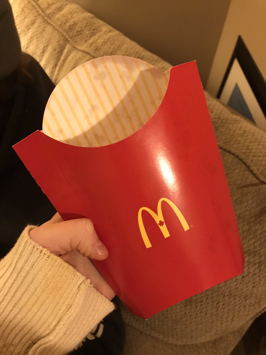 thisishannahlee's tweet photo. #FriesForGood? More like Fries for Hannah ππ@McDonaldsCanada @RMHCCanada https://t.co/G6ow3mwrQ6