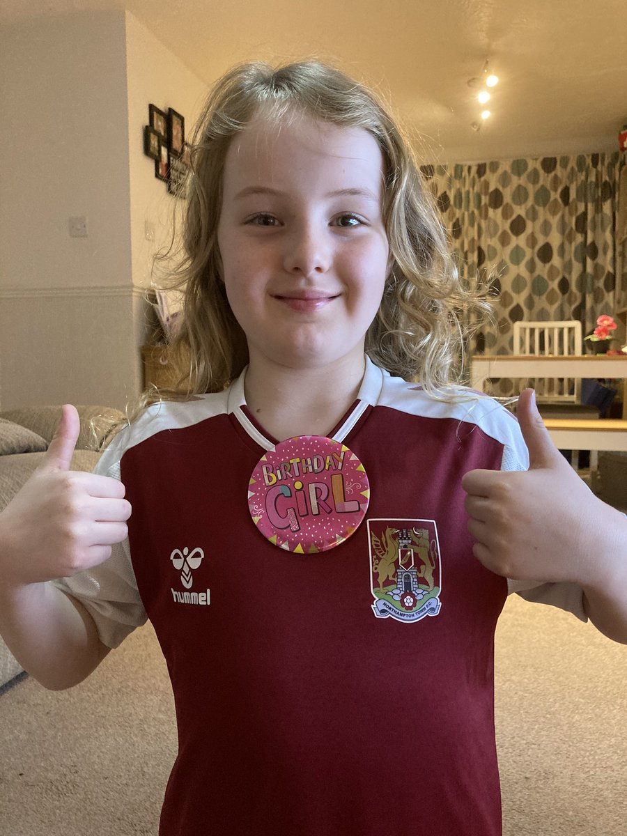 packer_nigel's tweet photo. Thanks @becsmaclaren_ for the yoga session this evening. Tegan was over the moon it wasn’t fitness tonight after KFC and Birthday Cake! @NTFCWomen @NTFCGirls #birthdaytraining #football #grassrootsfootball #backoutdoorssoon https://t.co/IwKB9zlEYz