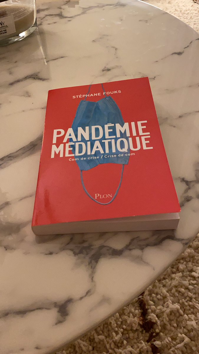 En attendant #macron20h 🧐 un peu de lecture #COVID19 #communication #crise <a href="/lapuisaye/">stephane fouks</a> #Pandemiemediatique