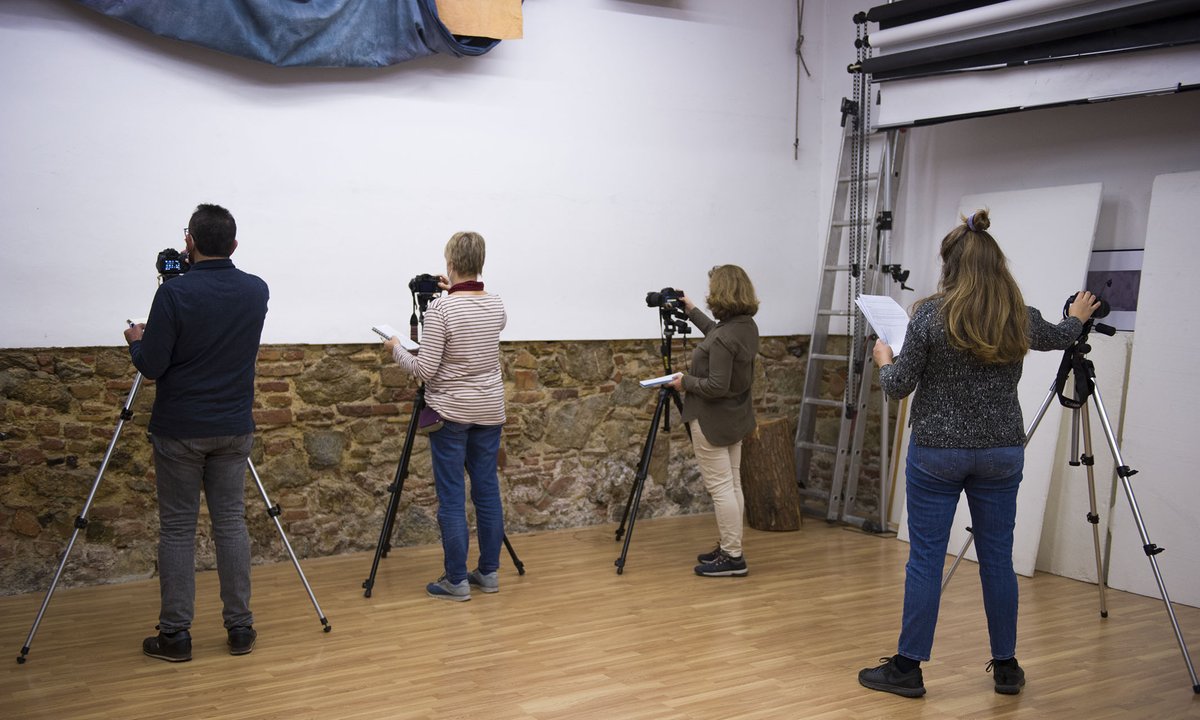 fotoespai's tweet photo. Sistema de zones digital. Curs II Fotografia creativa grups matí i tarda. Proves per a analitzar el rang dinàmic de les càmeres. #grismig #sistemadezones #zonesystem https://t.co/7BMm1vEjuE https://t.co/0XAfIHM6KG