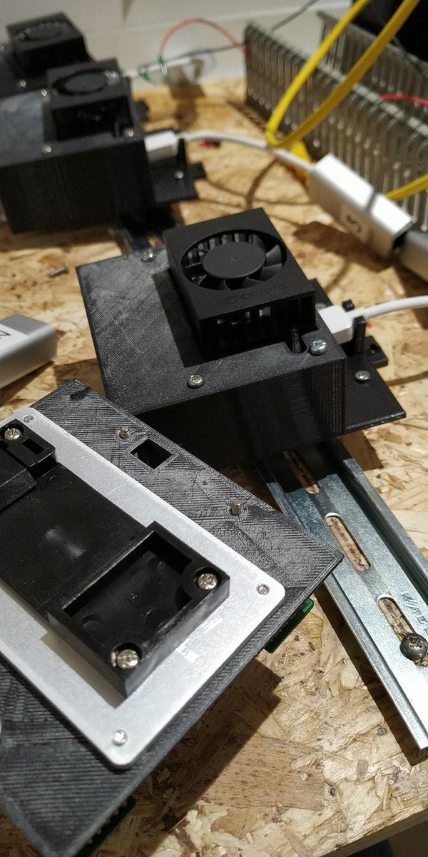 SloaneSquaredUK's tweet photo. When your final panel and cabinet is in France, OSB becomes the mounting board of choice. 

Just fitting up some lovely DIN rail mount 3D printed cases for the #Nvidia Jetsons. https://t.co/WQ5lzPPTVK