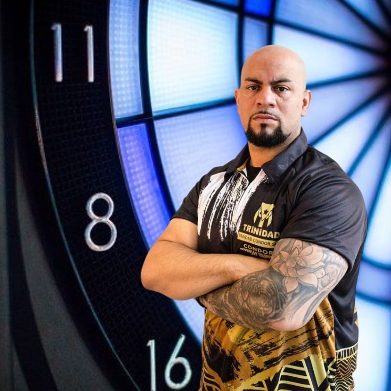 VDartsUK's tweet photo. Did you know that the VDarts Soft Tip Dartboard is loved by darts pro @devon_petersen?

If you're lucky you might even get to play him on the Global Match feature! 

#VDarts #UKDarts #DevonPetersen https://t.co/08oULmwY0M