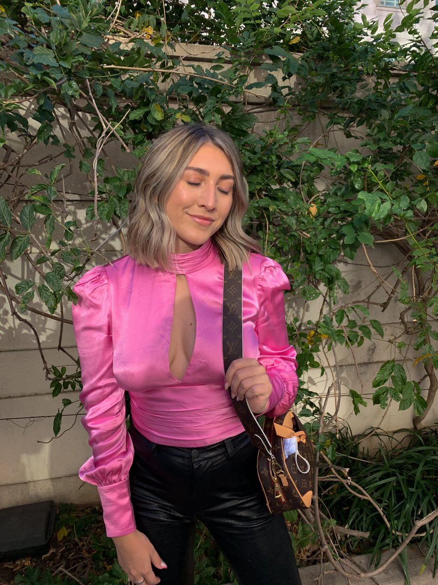 staarr_'s tweet photo. 🧚🏼‍♀️🧚🏼‍♀️ https://t.co/qcJIR7Evzv