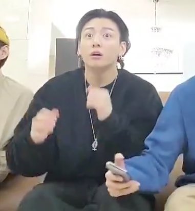 princesjkyjm's tweet photo. Jungkookistas.... https://t.co/qxtw9EBrT4