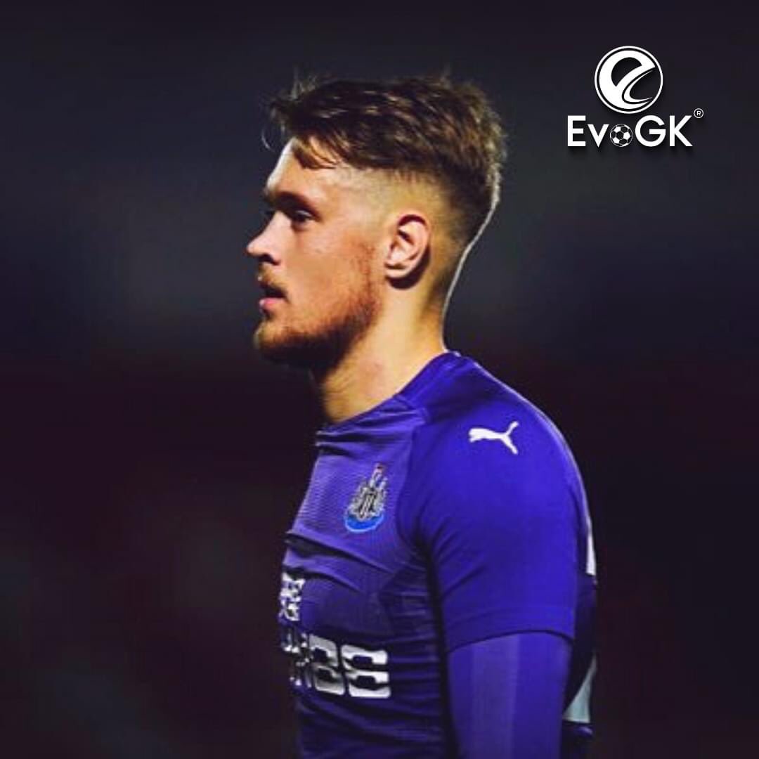 EvoGK_'s tweet photo. We will be running 1-1 sessions with Newcastle United GK Nathan Harker once lockdown ends 🧤 🧤 

For further information contact us via our social media channels. 

#EvolveWithEvolution #NathanHarker #1-1 #GKUnion https://t.co/zFJNtx4MWY