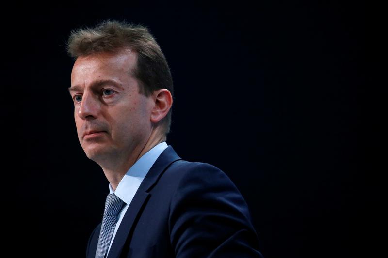 Airbus CEO says industry might need until 2025 to reach pre-crisis levels https://t.co/bVcjYetTbP https://t.co/I1Gqr3RSMD