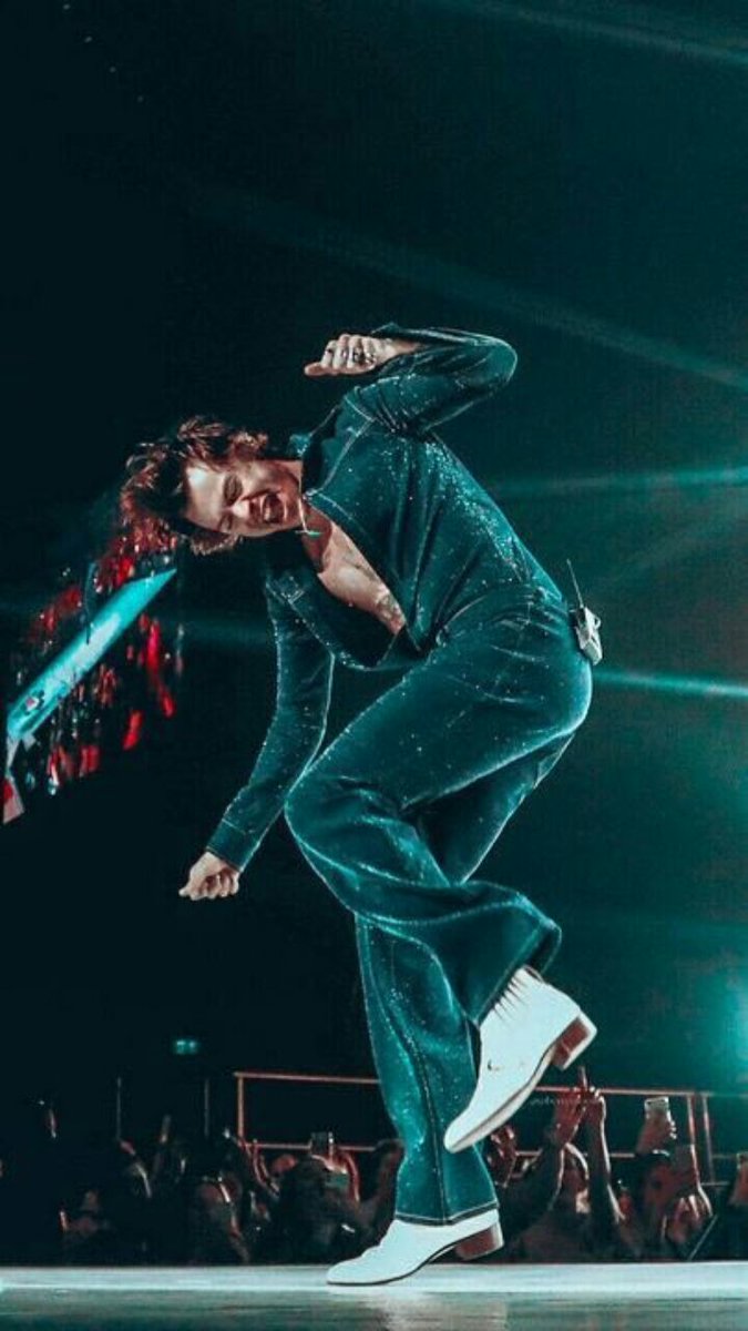 nmorinigoo's tweet photo. "No creo que tengas la suficiente experiencia o confianza todavía" 

Harry hoy: nominado a 3 categorías de los #GRAMMYs

1. Best pop vocal álbum (Fine Line)
2. Best pop solo performance (WS)
3. Best music video (Adore you) 
PROUD OF HARRY👑👑 te amo https://t.co/2VSU1o0g1a