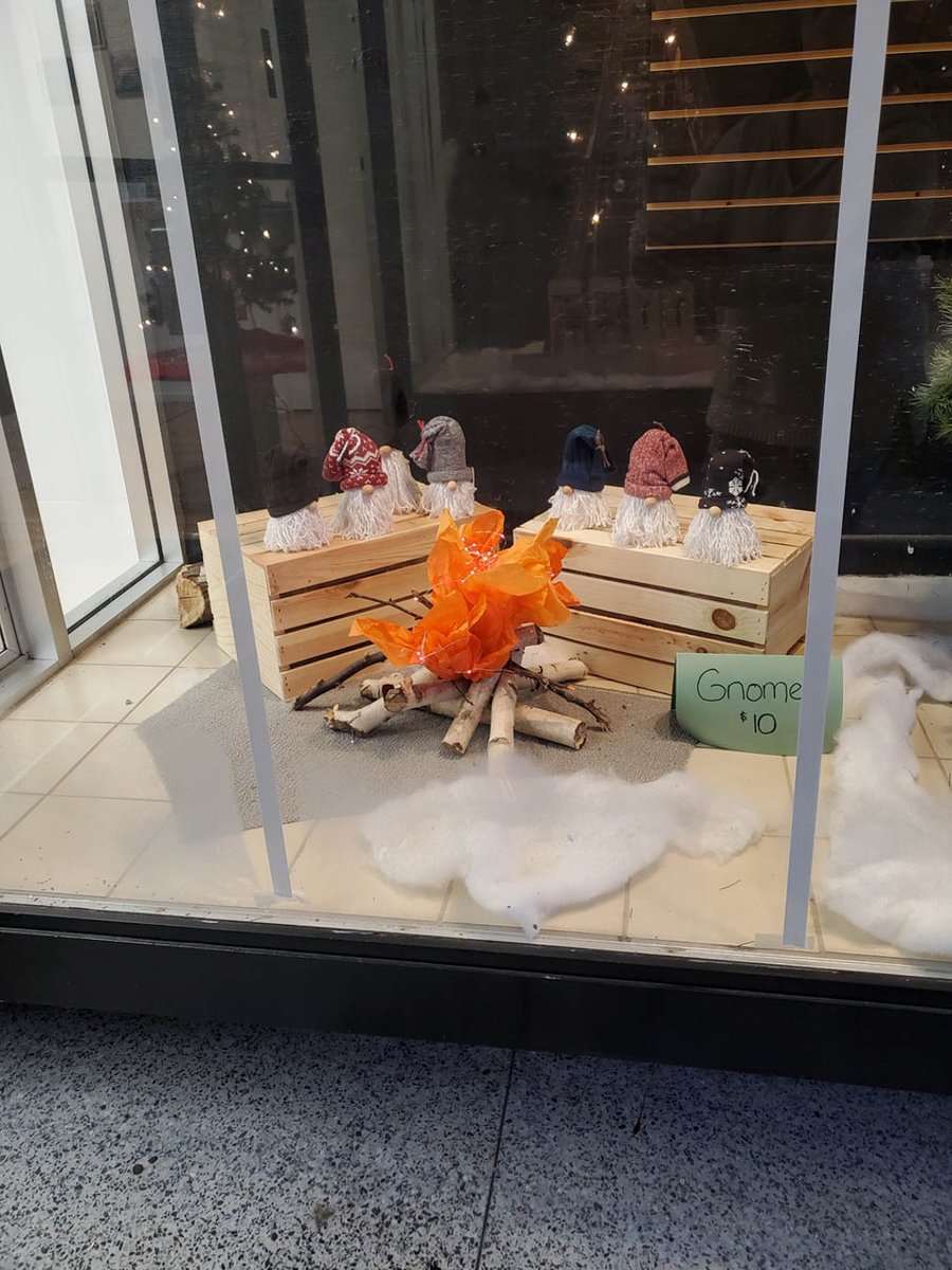 NotionsCreative's tweet photo. If you have any questions about what we have to offer, please don't hesitate to stop by and visit us today at 857 Main st, Manchester, CT 06040! #HandcraftedWeddingDecorations #SuitAlterations #Tailoring https://t.co/GbEuPZwhkC https://t.co/YUKRC73M7S