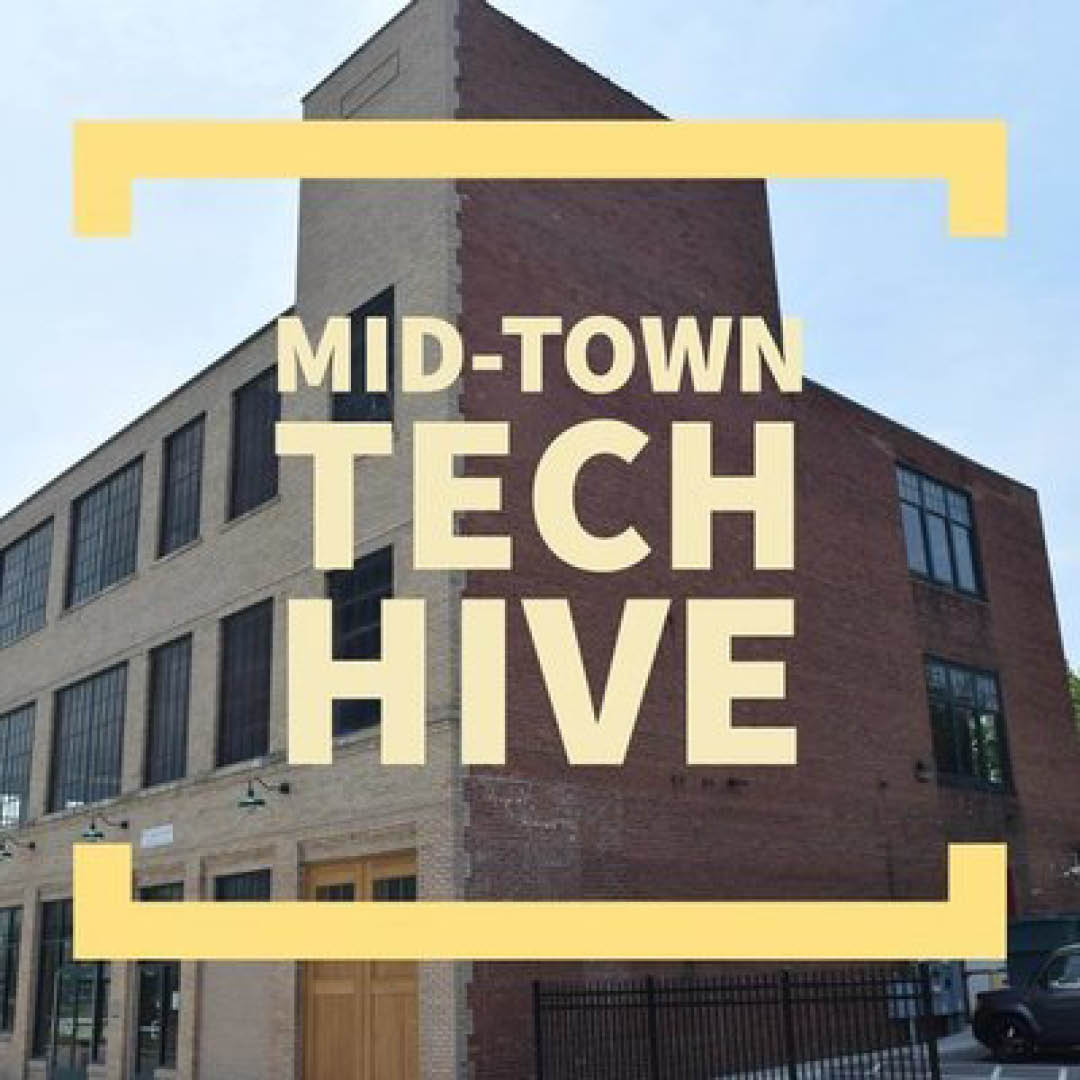 MidTownCleInc's tweet photo. Looking for a way to complete a #ShopSmallCrawl activity today? Simply follow @MidTownTechHive - an office and event space in #MidTownCleveland with amenities including dedicated desks, meeting rooms, classrooms, phone booths, private offices, and more! #SupportLocal https://t.co/YGZ0Y6kdL6