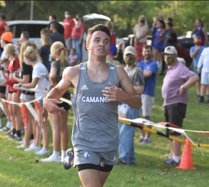 DylanDarsidan8's tweet photo. I’m very excited to announce that I will be continuing my athletic and academic careers at the University of Northern Iowa! @UNITrackFieldXC. I want to thank all of the coaches, teammates, family, and friends who helped me get to where I am today. Go Panthers! https://t.co/anbqvOCCg4