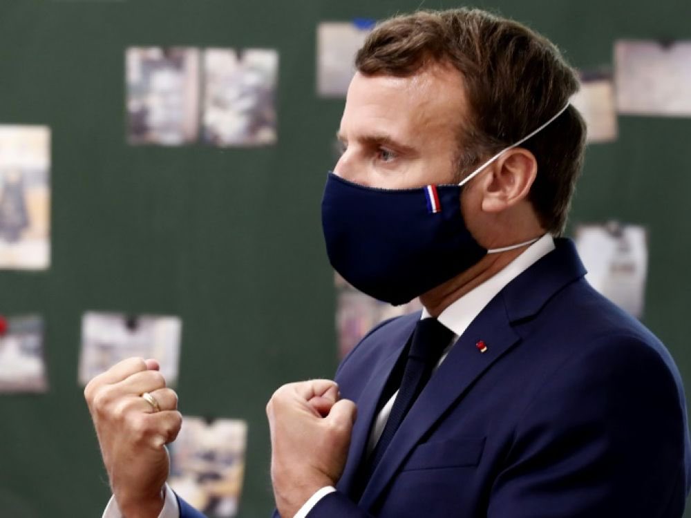 GossipRoomOff's tweet photo. 🚨 À partir du 20 janvier 2021, si les objectifs sanitaires sont atteints, les restaurants et les salles de sport pourront rouvrir. https://t.co/m1SgDF7F8M