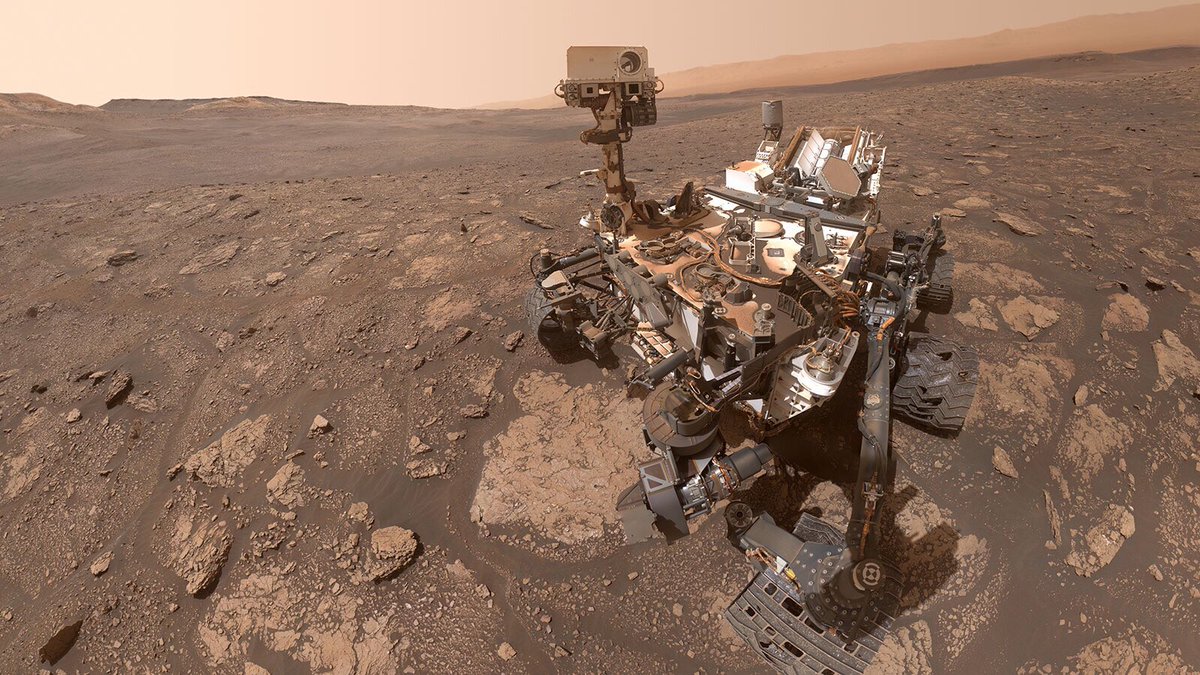 godsofmarssaga's tweet image. NASA's Curiosity rover took this selfie while on Mars. Lookin’ good! (How do you think the rover did this? Selfie stick? 😉) #NASA #CuriosityRover #Mars