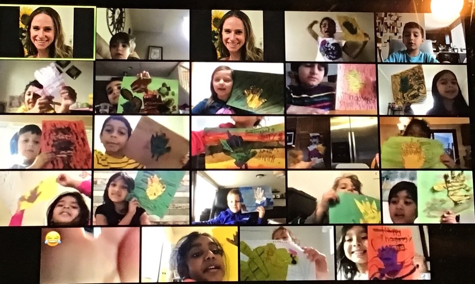 MrsKnightinK's tweet photo. Going old school on zoom today with homemade turkey hands! 🦃🖐️🏽🦃 Kinders chatted about what they are grateful for as we decorated our turkeys. Thankful for these kiddos and the opportunity to teach and learn with them ❤️🖤 @OneWattles https://t.co/qAFiZxo8YV