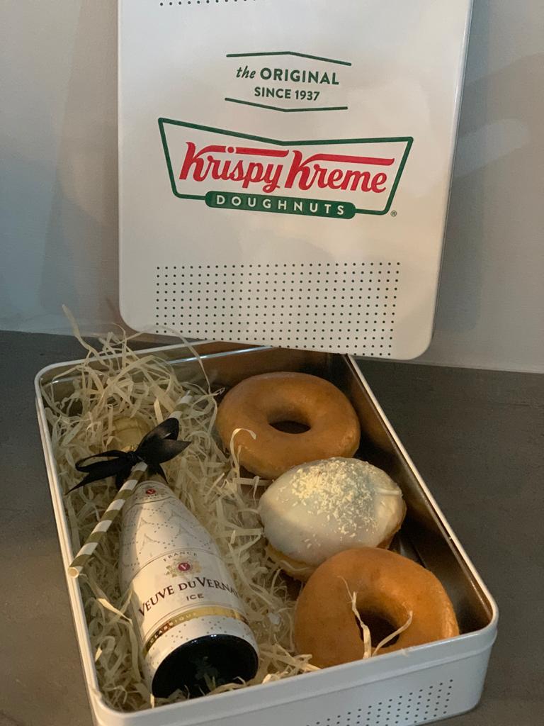 GroupLandt's tweet photo. What better way to say Thank You. 🍩

Email us at info@landt.co.za for personalized custom gifts.

https://t.co/CChaAlqV7v

#LandTGroup #KrispyKreme  #Doughnuts https://t.co/W5eZx5lfhv