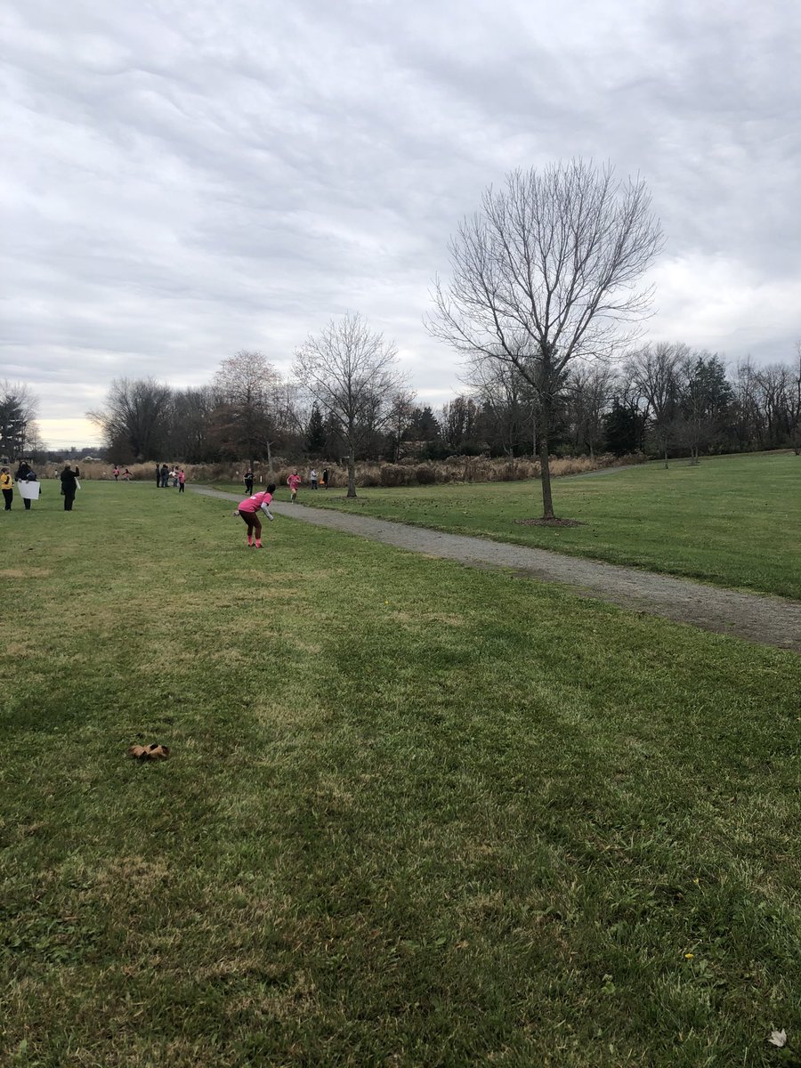 Liz Smith tweet media