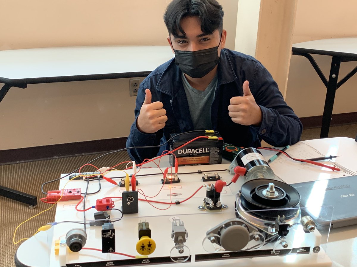 Our Ag Diesel class is learning the basics of the use of a multimeter and basics of series and parallel DC circuits. There is a huge calling in the Power Mech industry on technicians that know and understand electrical systems!!! #CTE #MUHSD <a href="/mikeroweworks/">The Real Mike Rowe</a> <a href="/Teach_Ag/">Teach Ag</a> #CAT #caseih