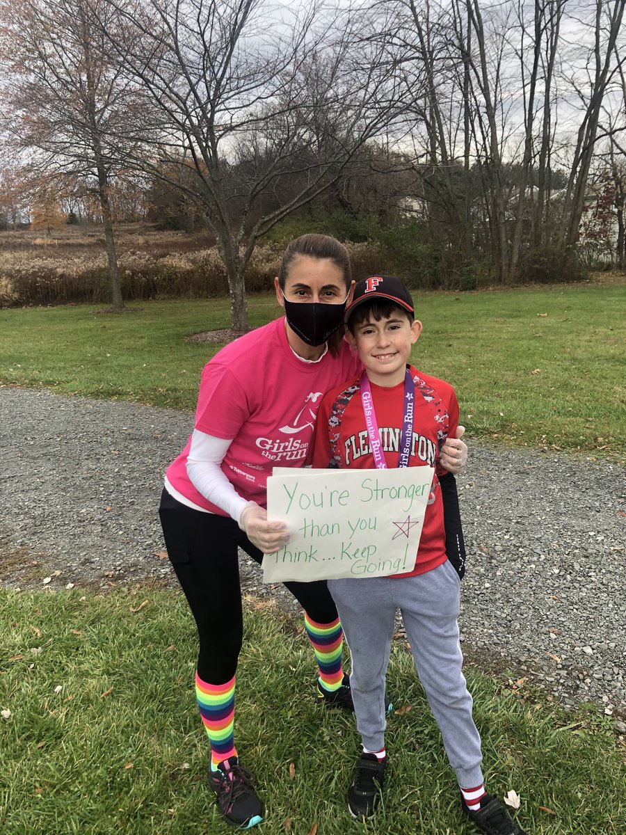 Liz Smith tweet media