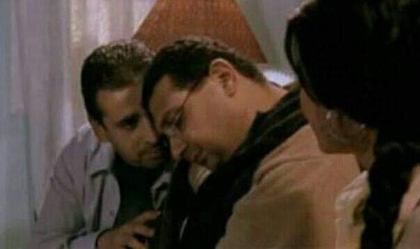 amr_shahm's tweet image. عندما تبتسم لك الحياه و تشعر بسعاده تغمر قلبك بما حققت من انجازات و ما وصلت إليه من طموحات
سيأتي أحدهم ليخبرك أنك &quot; نايم في الخدمه يا ششششحم اصحااااا &quot;