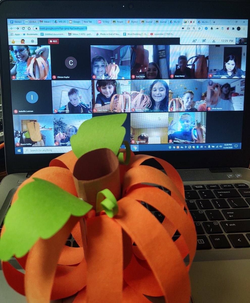 ElemHACA's tweet photo. Happy Thanksgiving, cyber families!! https://t.co/H98FZ5cVS0