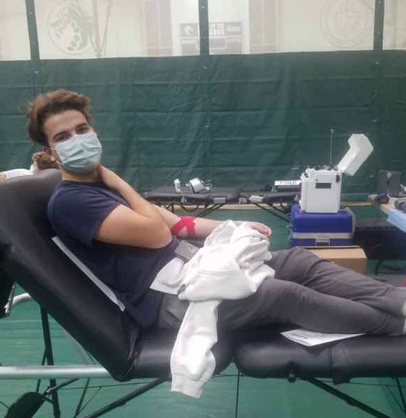 StMarysDragons's tweet photo. ππ»ππ»ππ»to the students, faculty, staff, and parents that donated during todayβs οΏ½οΏ½ drive!
#givebloodsavelives #southside #fallblooddrive @RedCrossMO https://t.co/3VDWA6ngvg